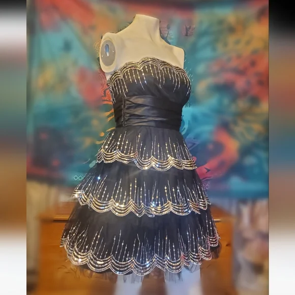 Masquerade Dresses | Black and Silver Shiny Sequence Mini Dress Medium Masquerade Prom Homecoming New | Color: Black/Silver | Size: M | Baboos3315'S